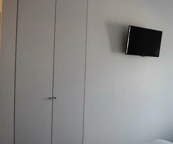 בית הארחה Dolcelago Sirone