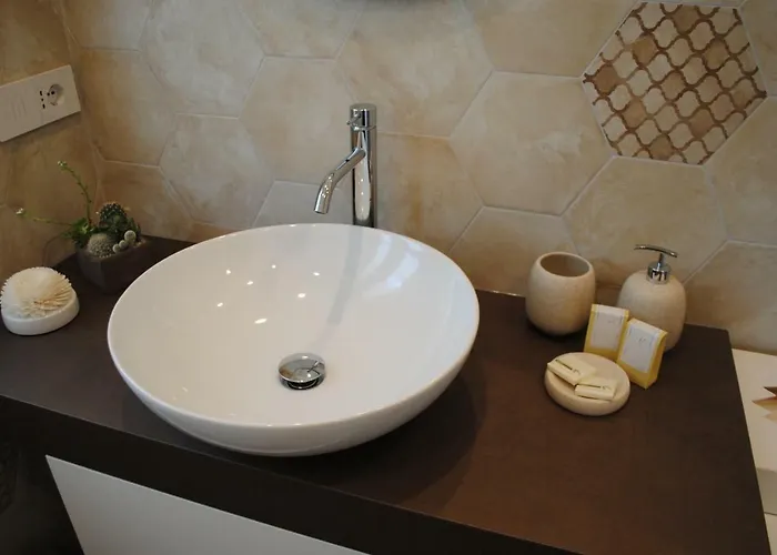 Guest house Dolcelago 3*